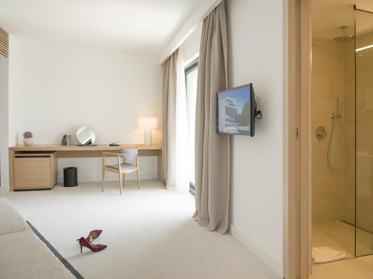 Hotel Kompas Дубровник Екстериор снимка