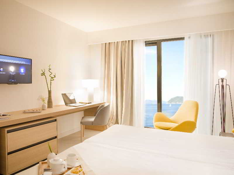 Hotel Kompas Дубровник Екстериор снимка