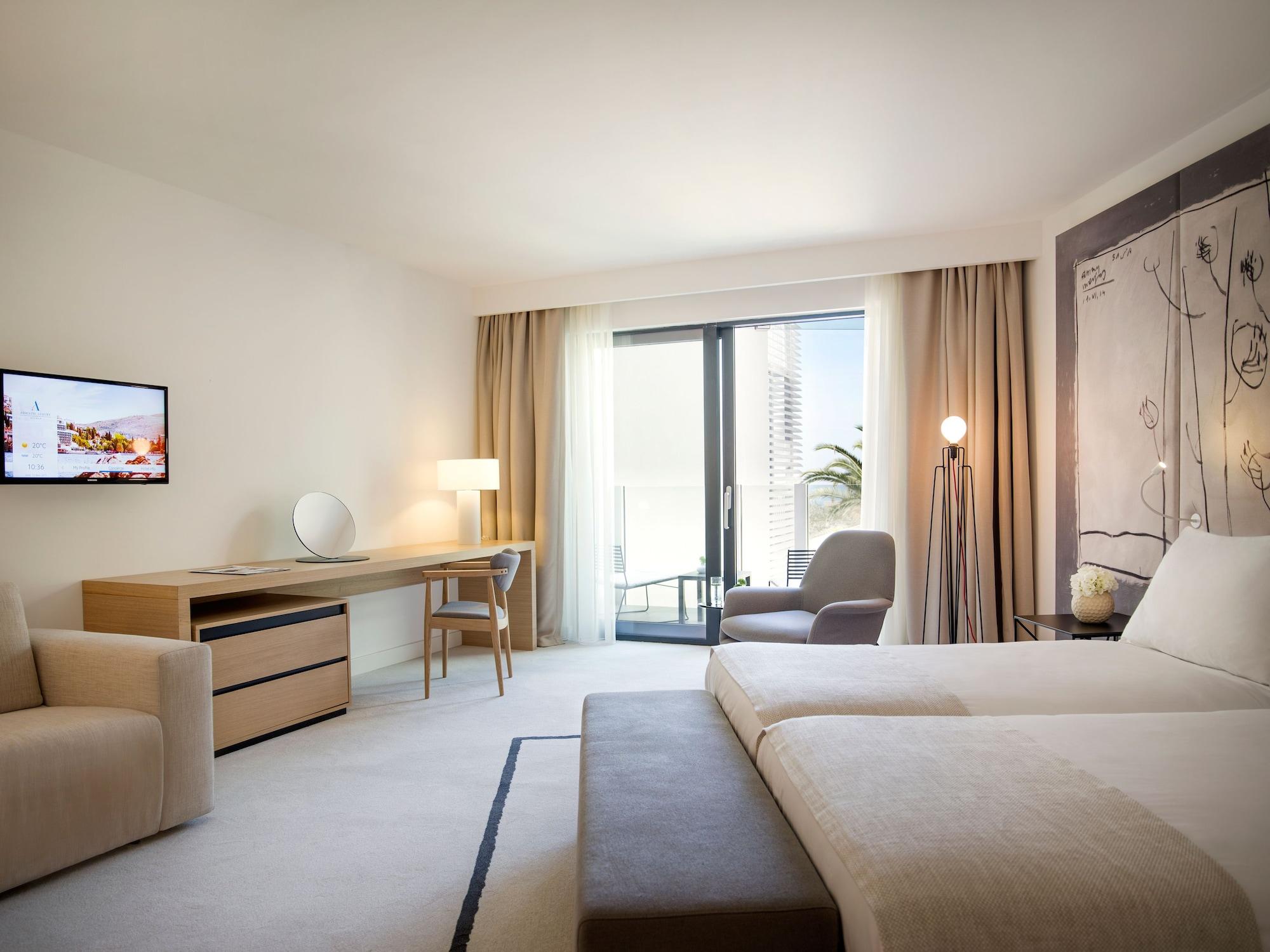 Hotel Kompas Дубровник Екстериор снимка
